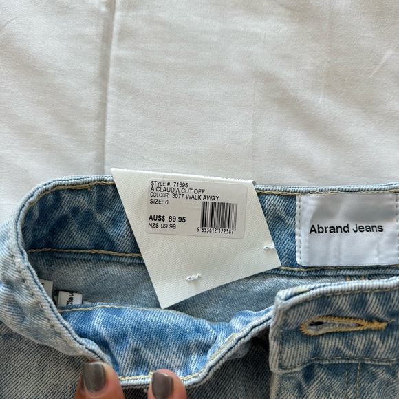 Abrand jean shorts size 24 - Picture 3 of 3